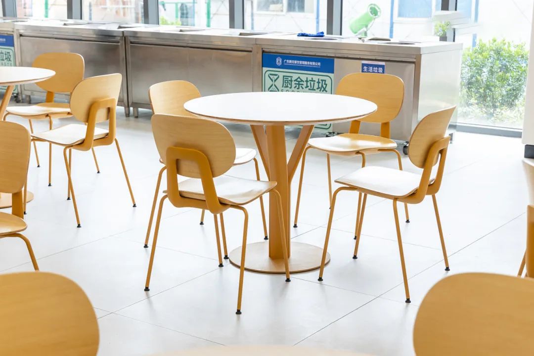 廣東肇慶航空職業(yè)學(xué)院